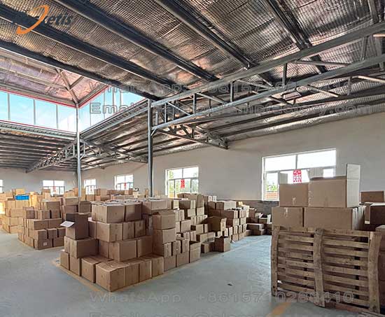 Fábrica de abrazaderas metálicas - Producción de abrazaderas con goma para soporte de tuberías en Tianjin 5